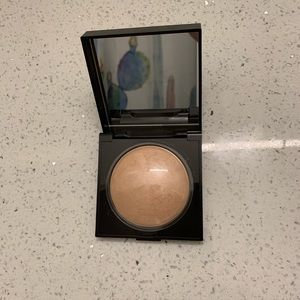 Laura Mercier Highlighter || NWT